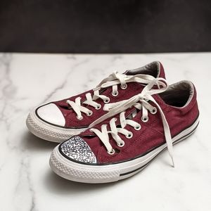 Converse sneakers in maroon